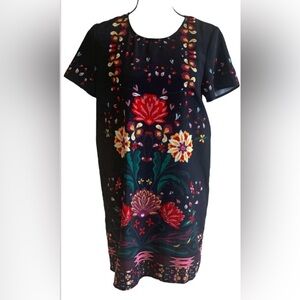 MINK PINK  Wisdom Tee Short Sleeve Shift Dress floral Size M